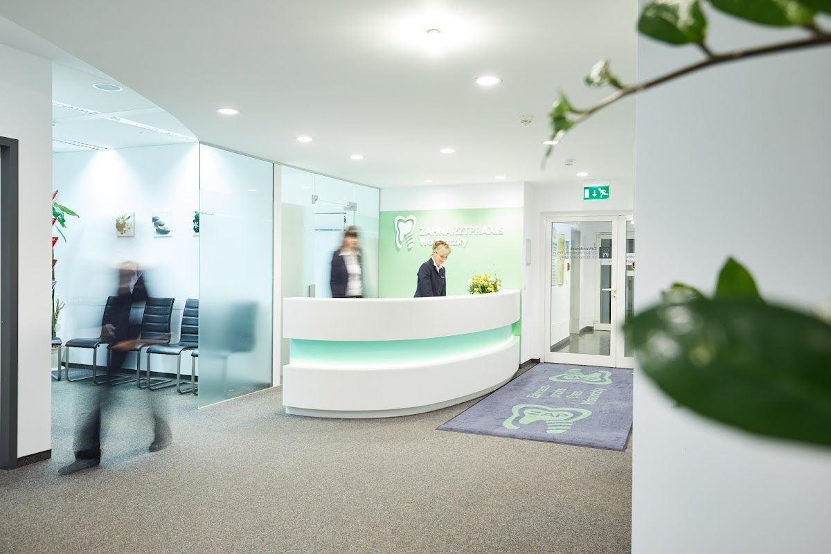 ZMVZ Zahnärzte im Forum am Brühl - Dental clinic in Leipzig, Germany