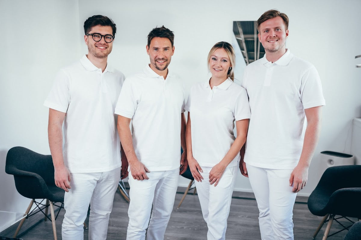 Zahnärzte Dr. Kirchner & Kollegen Köln - Dental clinic in Köln, Germany