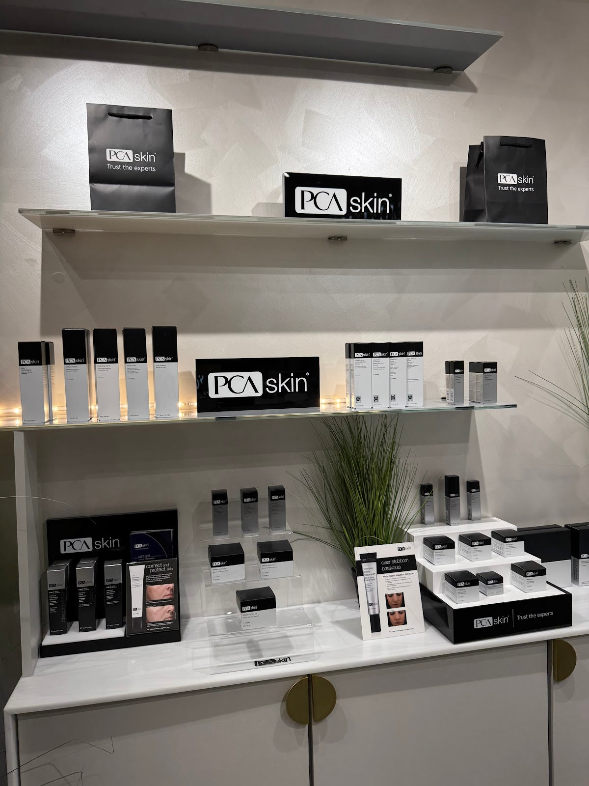 Dermoperfection Medical Skin & Aesthetics Clinic at the Mailbox — photo 5