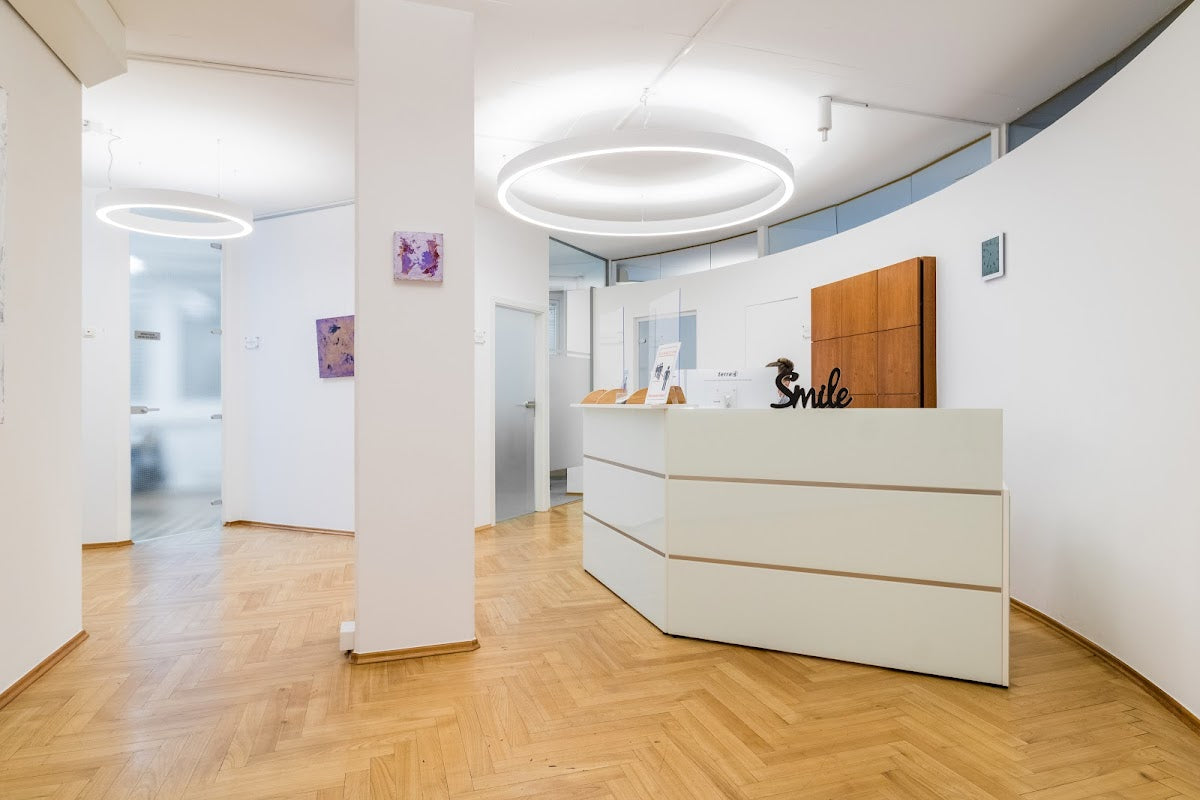 Zahnarzt Frankfurt Sachsenhausen - Dental21 - Dental clinic in Frankfurt am Main, Germany