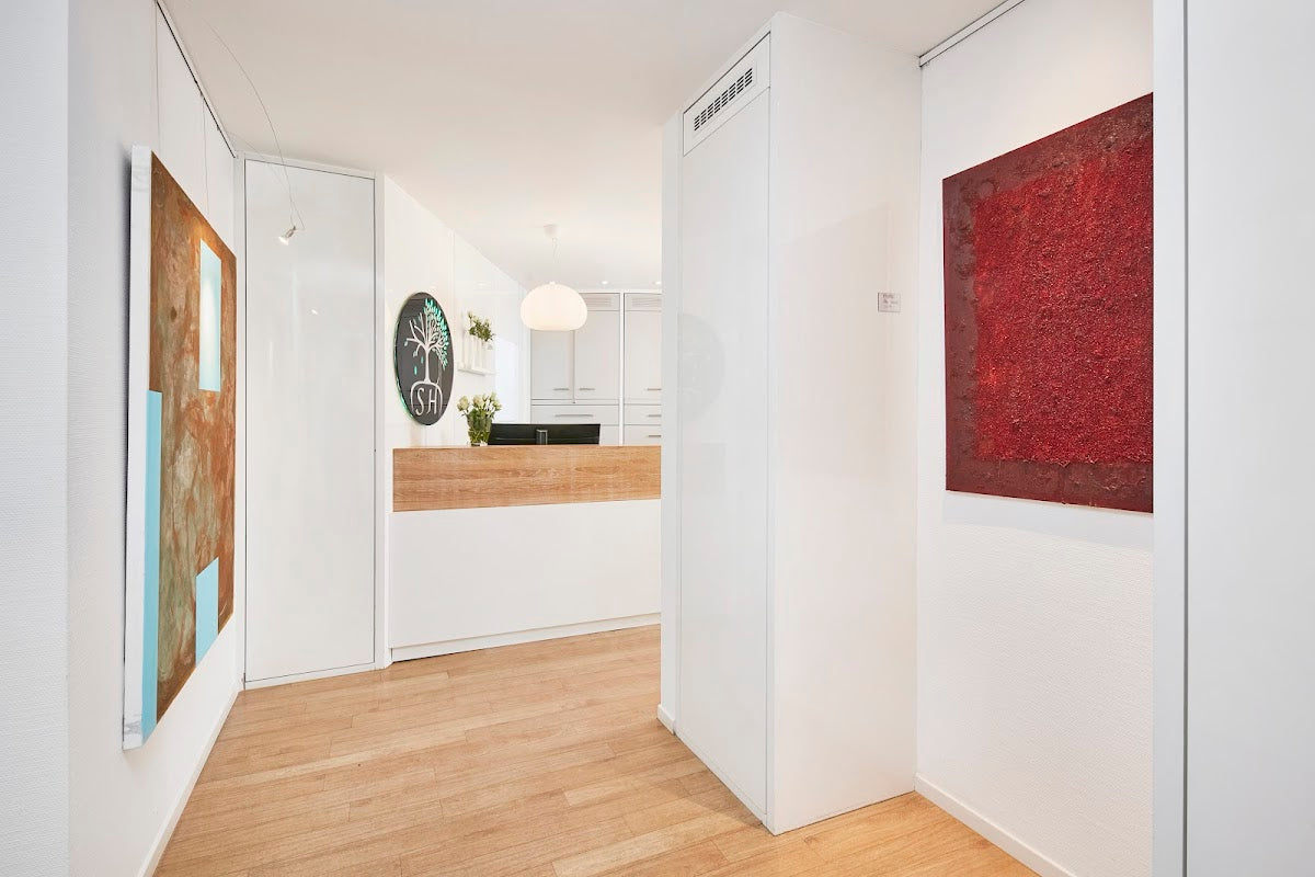 Schuster Haarchirurgie Hamburg - Hair Transplant clinic in Hamburg, Germany