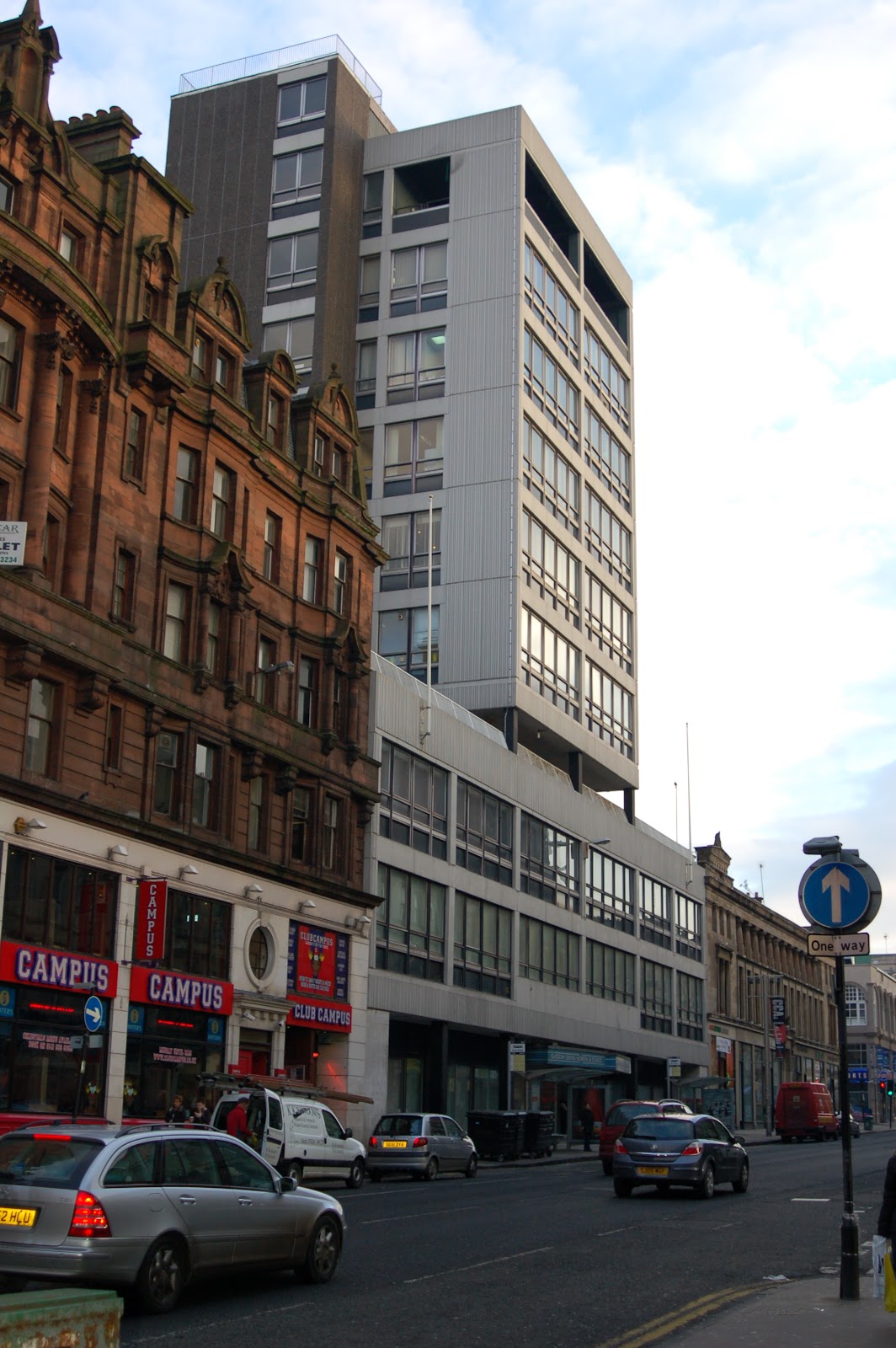 Glasgow Dental Hospital and School - Dental clinic in Glasgow, United Kingdom