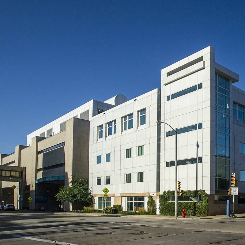 Aurora Bariatric & Weight Management Clinic | Bariatric Surgery | Milwaukee, WI