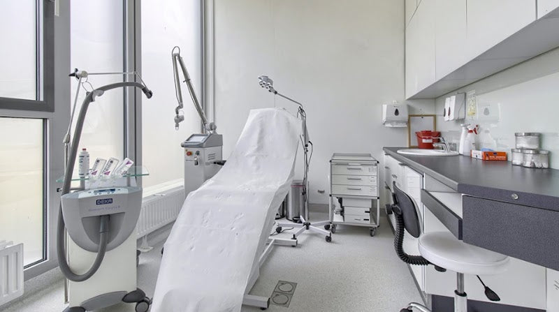 Top-Medics Poland | Aesthetic Surgery | 01-625 Warszawa