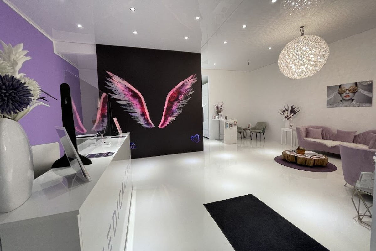 Medicalthree | Schönheitsklinik Berlin - Aesthetic Surgery clinic in Berlin-Bezirk Charlottenburg-Wilmersdorf, Germany