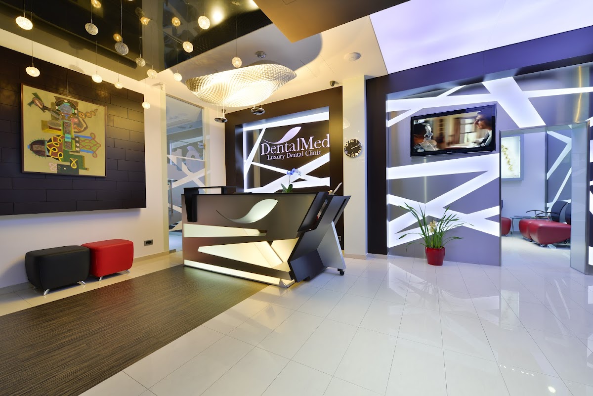 DentalMed - Dental clinic in București, Romania