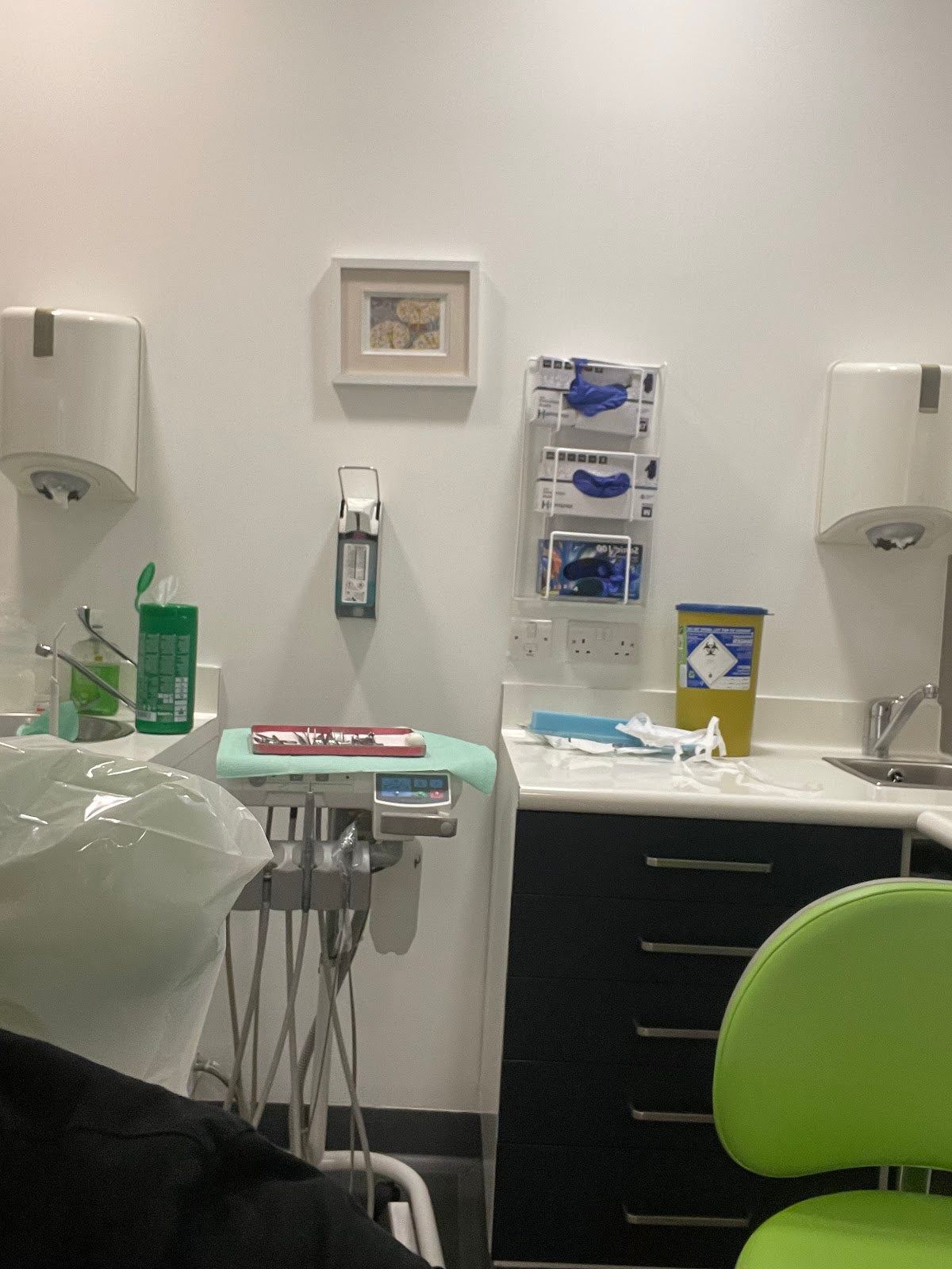 The Albion Clinic - Dental clinic in Glasgow, United Kingdom