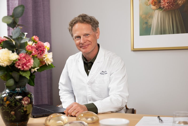 Dahliakliniken - Dr Örjan Gribbe Plastikkirurgi Estetiska Bröstoperationer | Aesthetic Surgery | 112 45 Stockholm