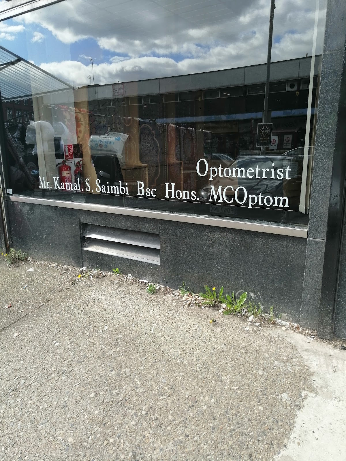 Optikaal Vision Care Centre — Dr.Visor photo 5