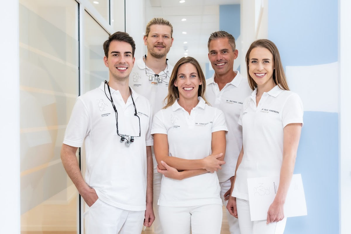 Zahnzentrum Stuttgart Dr. Lange - Dental clinic in Stuttgart, Germany