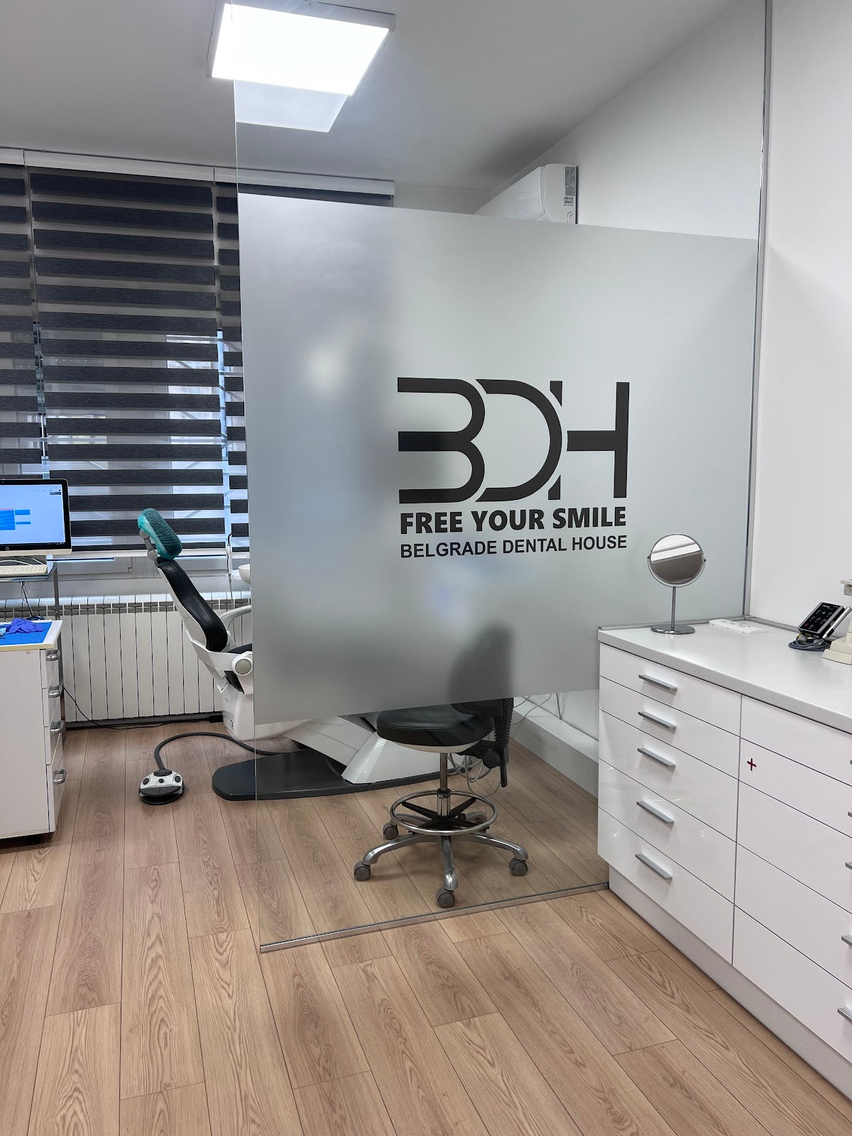 Bel Dental House - Dental clinic in Beograd, Serbia