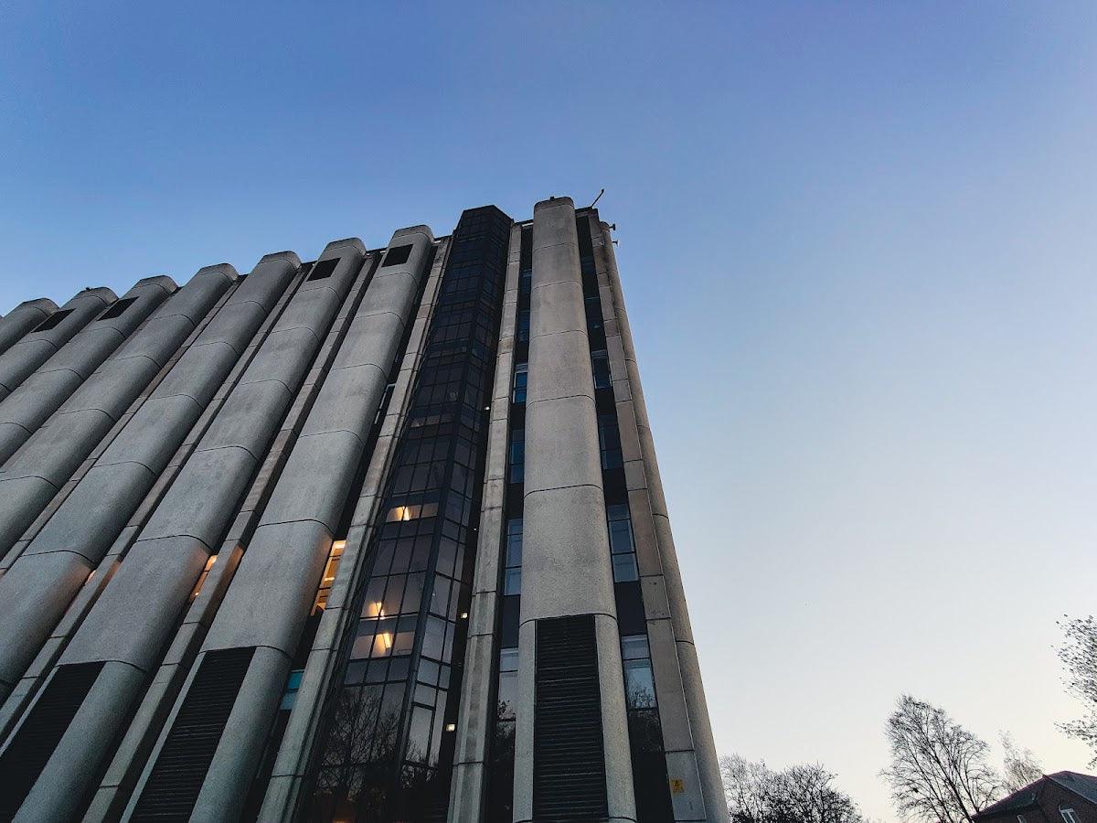 Leeds Dental Institute - Dental clinic in Leeds, United Kingdom