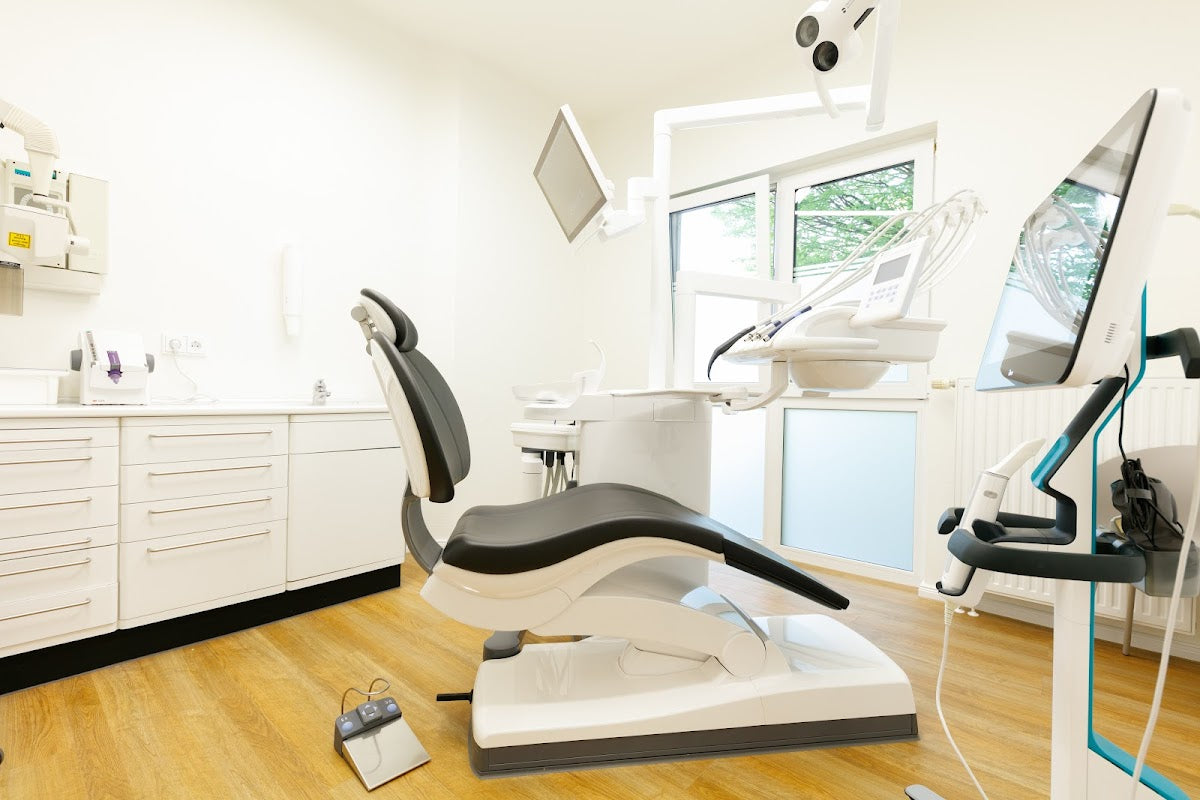 Zahnarzt Hamburg Bramfeld - Dental21 - Dental clinic in Hamburg-Wandsbek, Germany