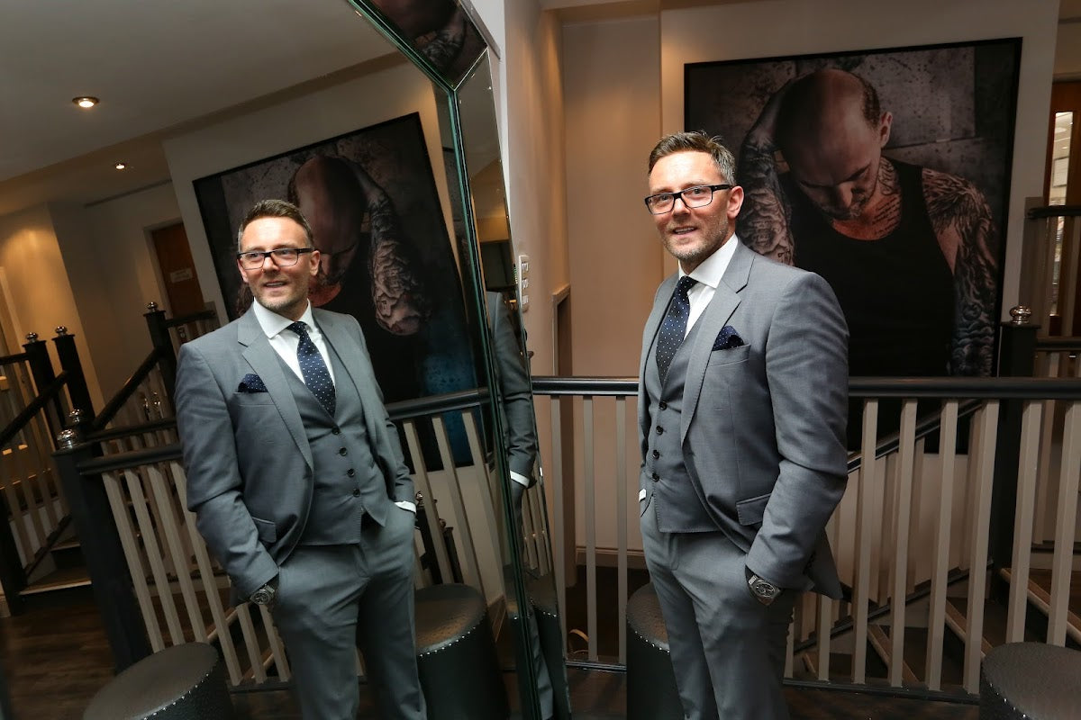 Optima Hair Specialists Ltd — Dr.Visor photo 5