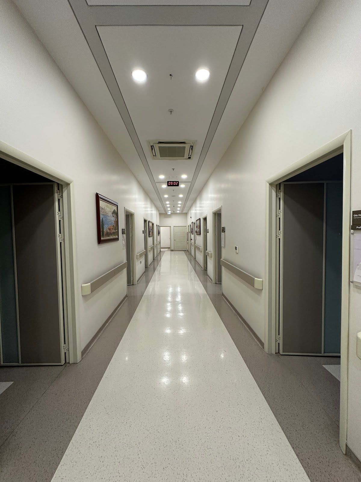 Op. Dr. Fatih Güven, Maltepe Göz Doktoru — Dr.Visor photo 5