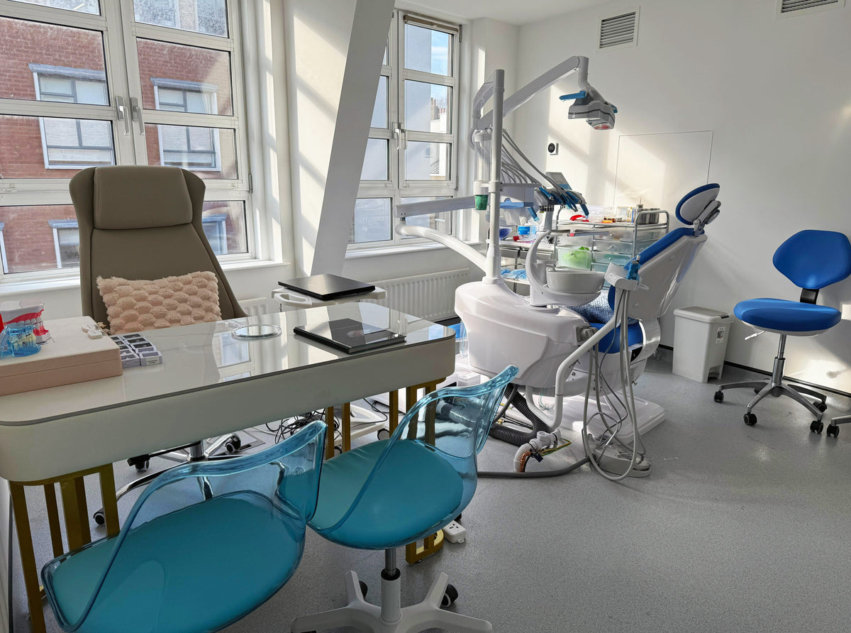 Land of Smiles Clinic, London, United Kingdom