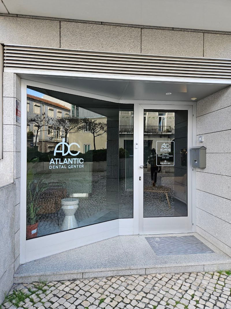 Atlantic Dental Center | Dental | 1250-251 Lisboa
