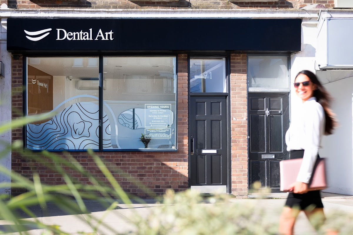 Dental Art Implant Clinic - East Finchley — Dental Clinic in London