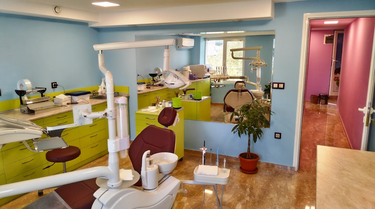 Dental Holistic Center Vedra Dental - Dental clinic in Sofia, Bulgaria