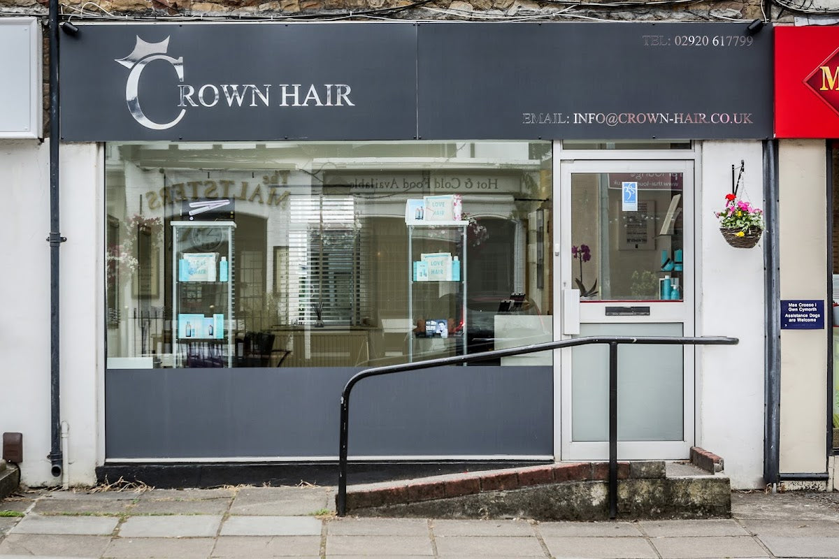 Crown hair replacement - Hair Transplant clinic in Cardiff, United Kingdom