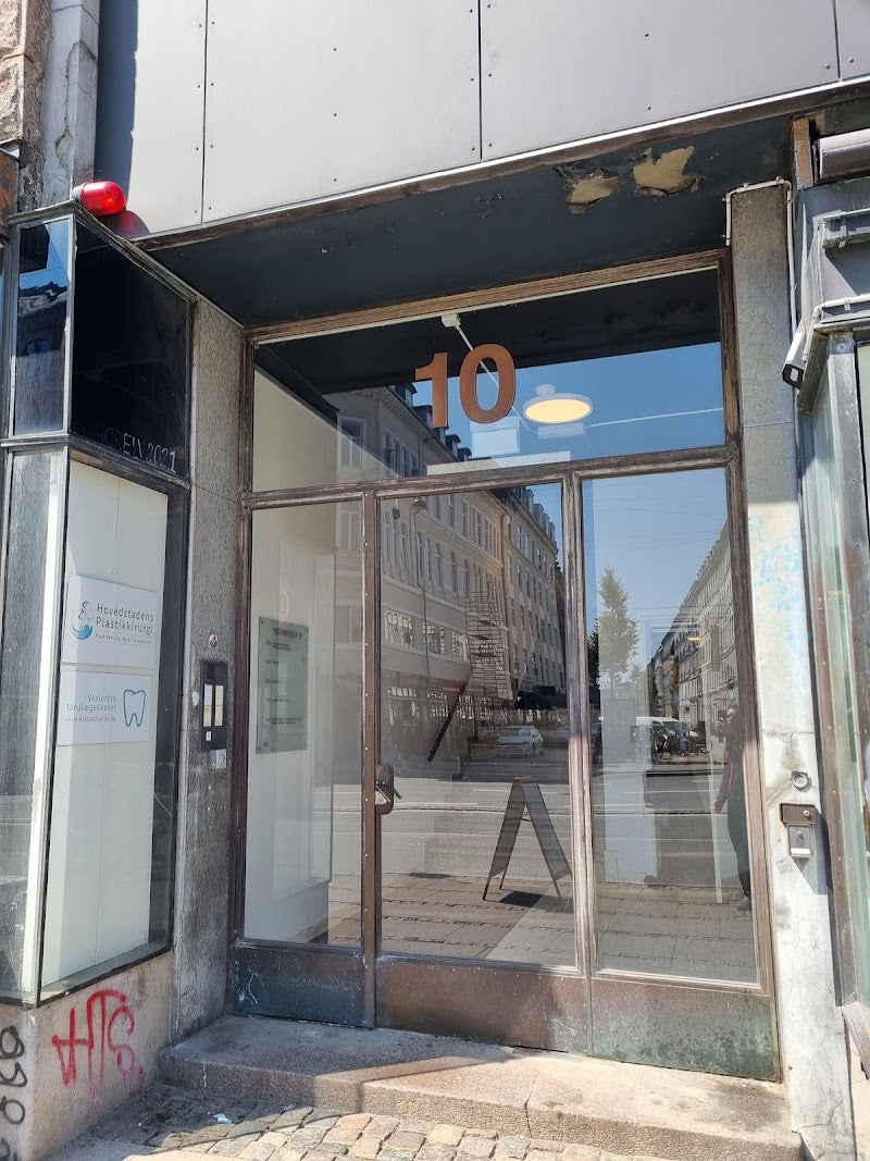 Hovedstadens Plastikkirurgi | Aesthetic Surgery | 1620 København