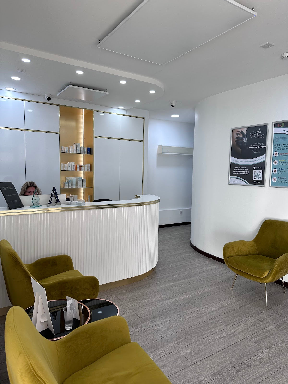 Lumiere Clinic Manchester — Aesthetic Surgery Clinic in Manchester