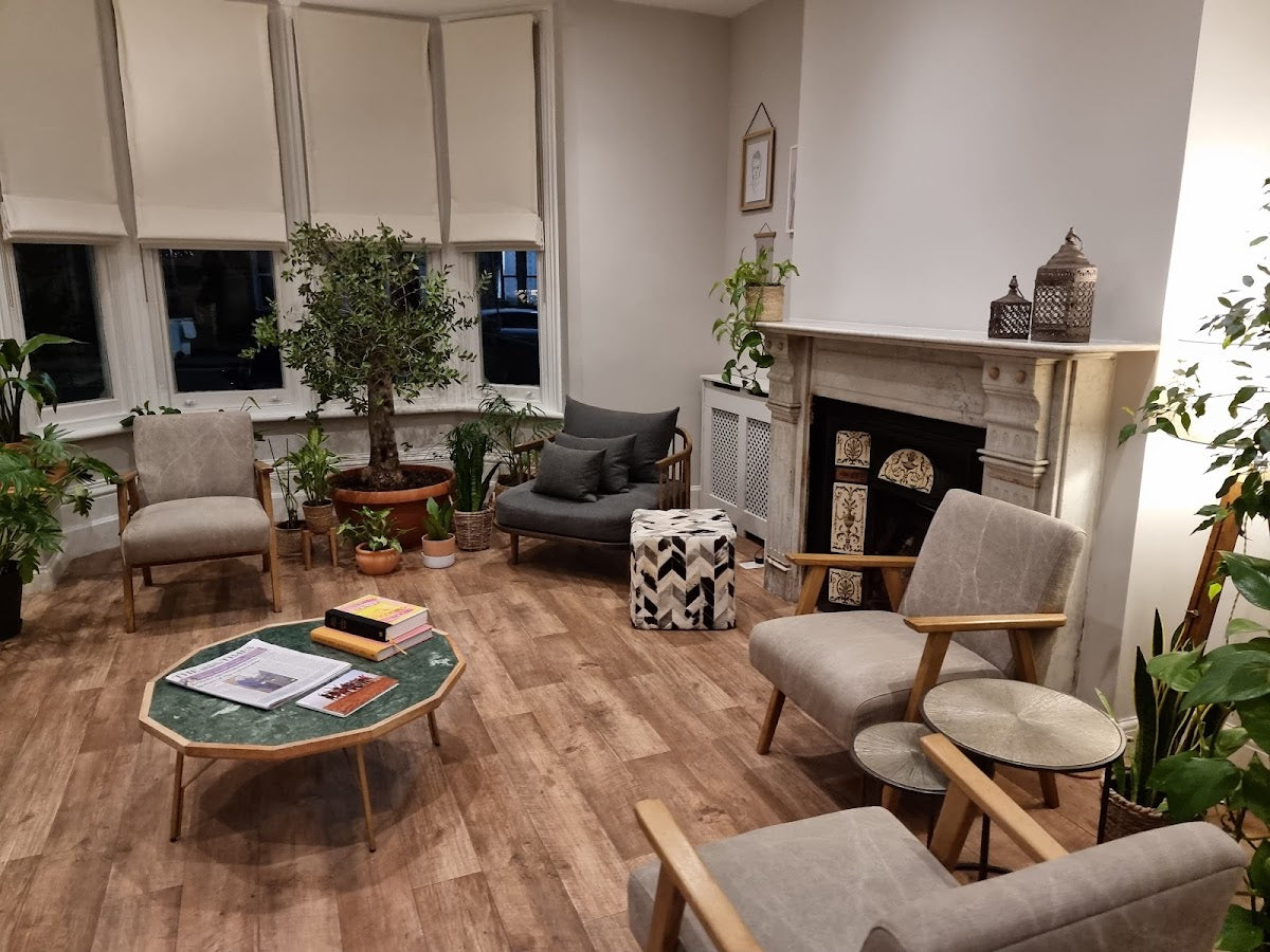 Oakdale Dental - Dental clinic in Leicester, United Kingdom