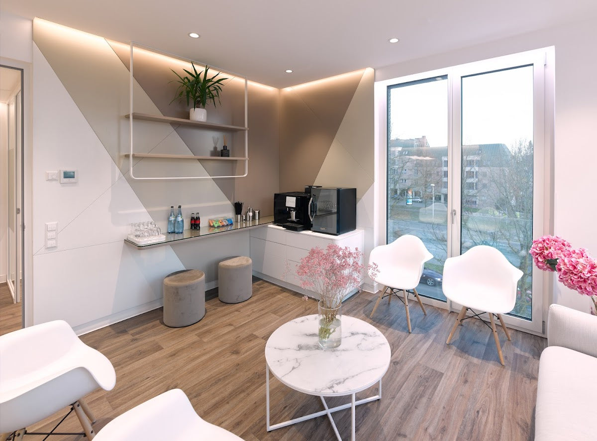 WEISS32 Zahnzentrum Stuttgart - Dental clinic in Stuttgart, Germany