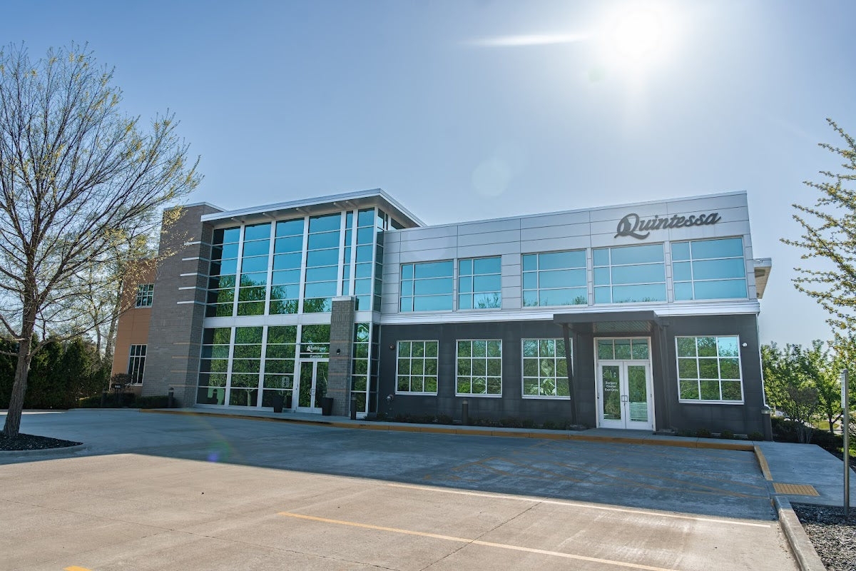 Quintessa Aesthetic Center | Aesthetic Surgery | Brookfield, WI