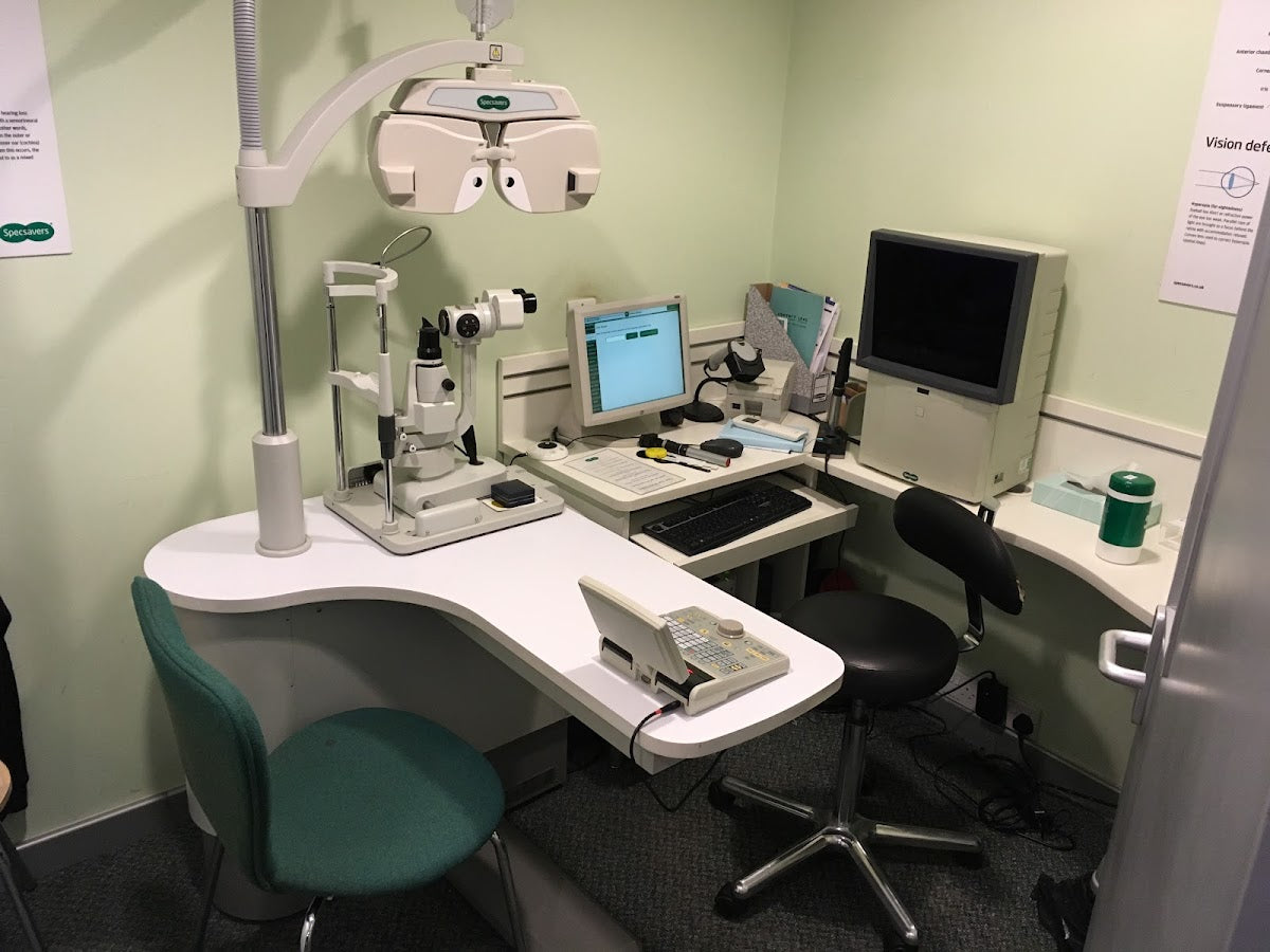 Specsavers Opticians and Audiologists - Birmingham — Dr.Visor photo 3