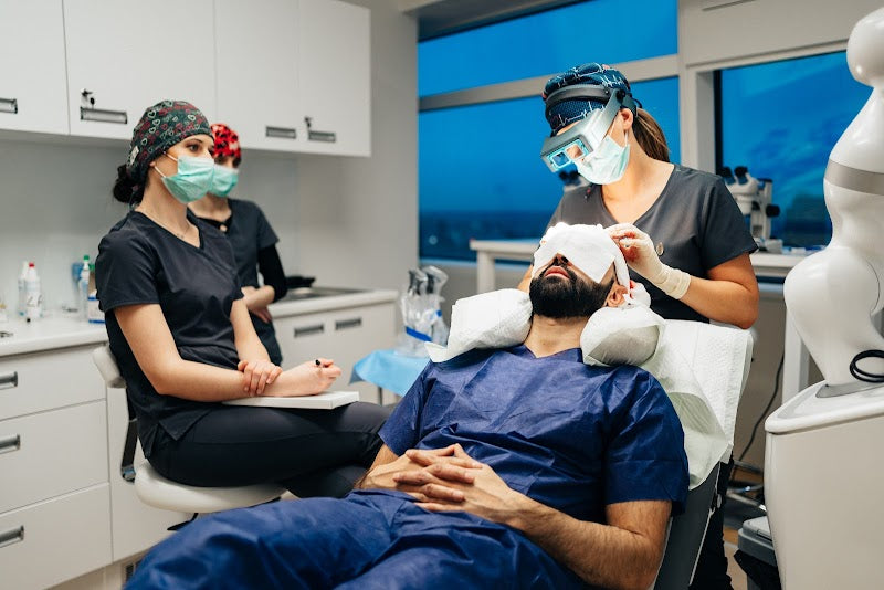 Dr Turowski - Klinika Przeszczepu Włosów ARTAS iX - Katowice | Hair Transplant | 40-600 Katowice