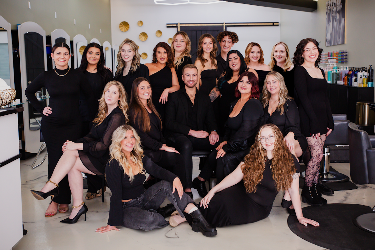 Salon Vinlie | Hair Transplant | Derry, NH