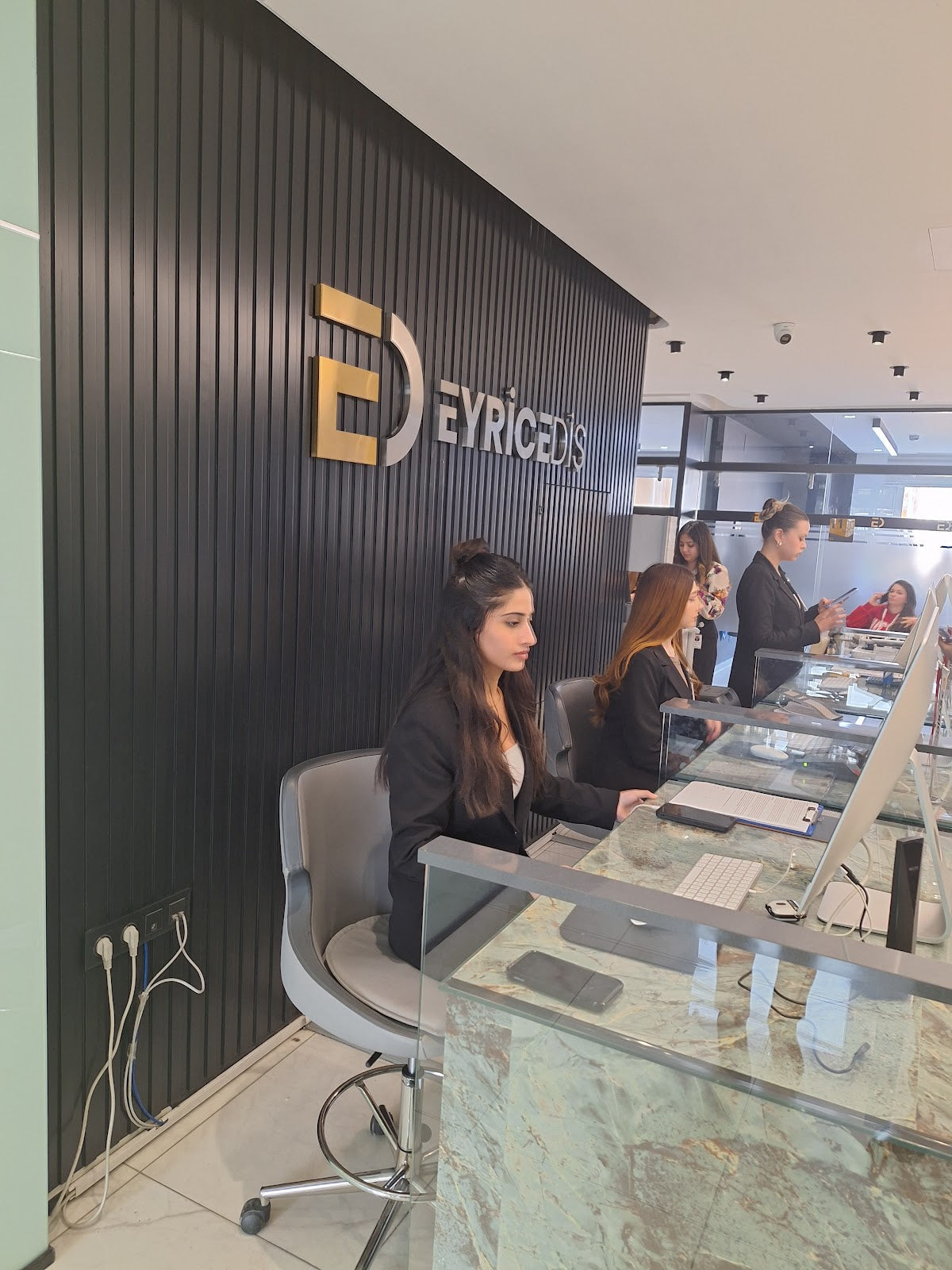 EYRİCEDİŞ Ağız ve Diş Sağlığı Merkezi — Dr.Visor photo 2