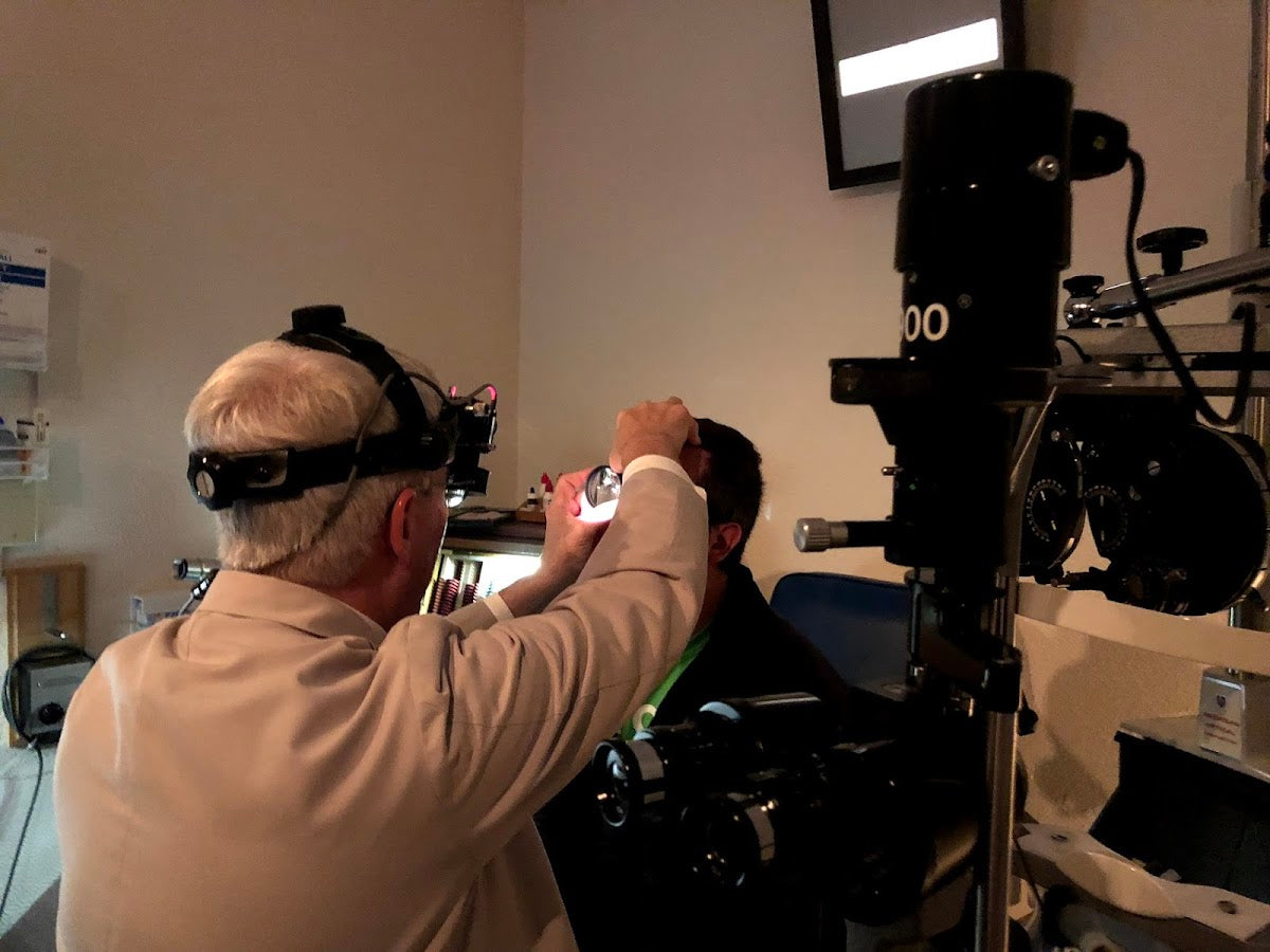 E John Eldridge, MD, SC | Eye Clinic | Kenosha, WI
