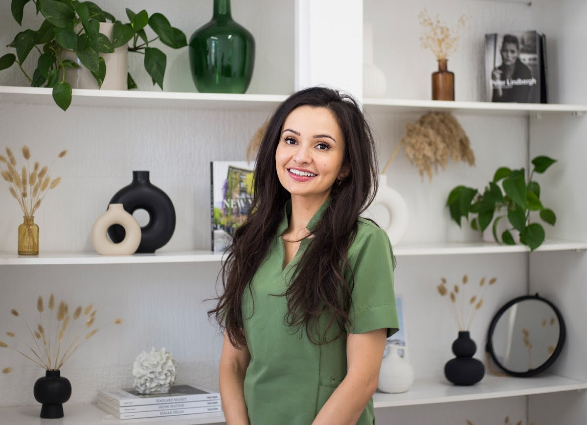 Dr Naz Clinics - Liverpool - Aesthetic Surgery clinic in Liverpool, United Kingdom
