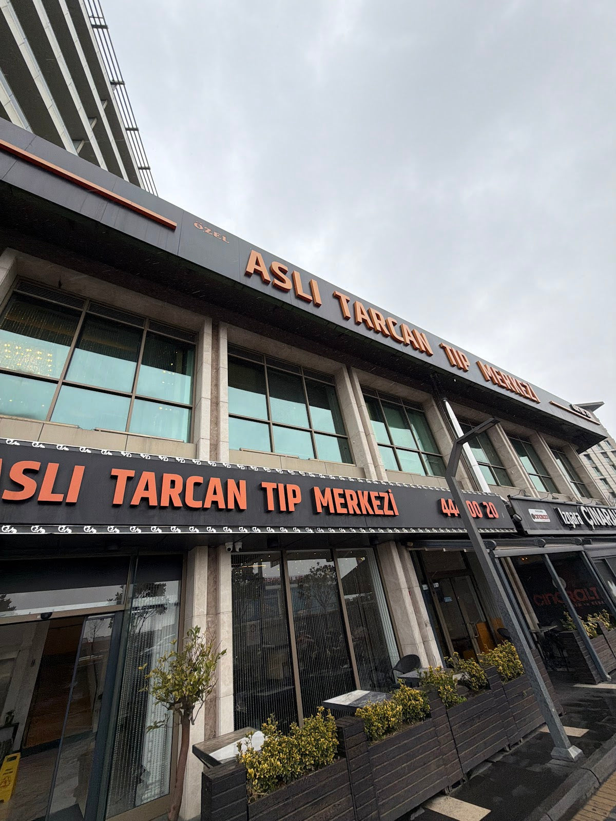 Asli Tarcan Clinic - Hair Transplant Turkey — Dr.Visor photo 3