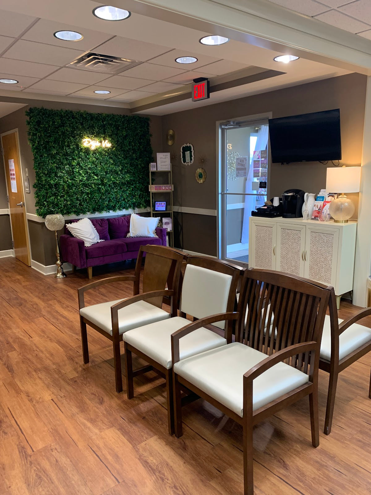 Déjà Vu Skin & Health Center | Hair Transplant | Newburgh, IN