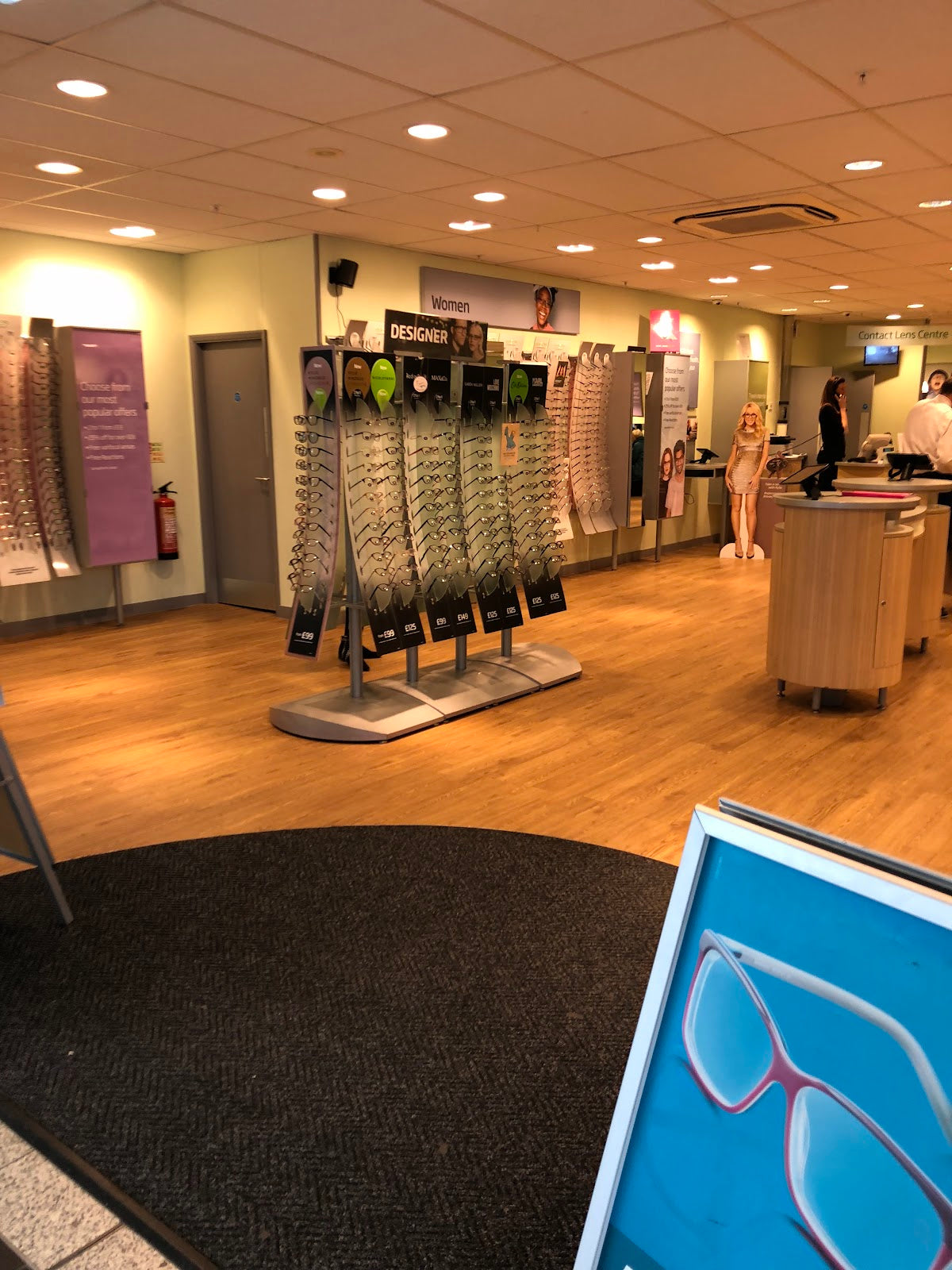 Specsavers Opticians and Audiologists - Manchester - Arndale — Dr.Visor photo 4