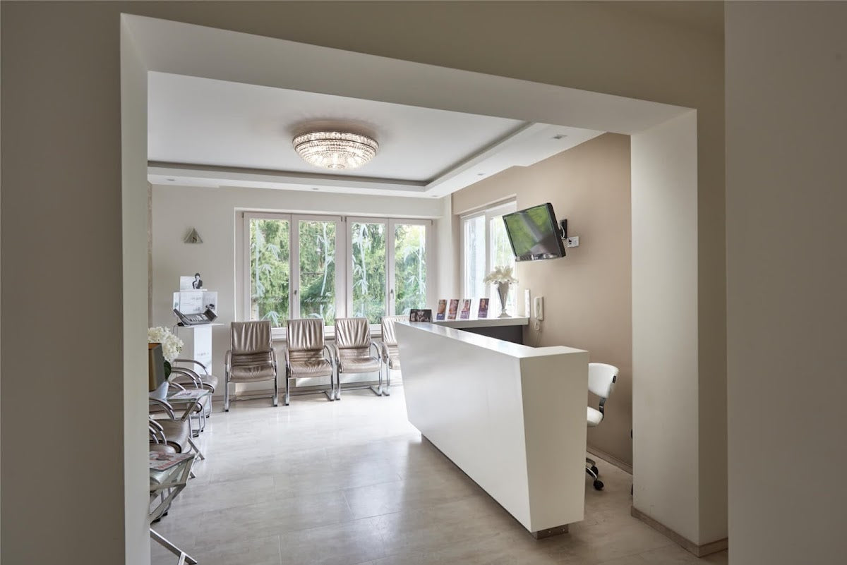ART MEDIC Plastic Surgery and Aesthetic Center - Aesthetic Surgery clinic in Szilágyi Erzsébet fasor 107, Hungary