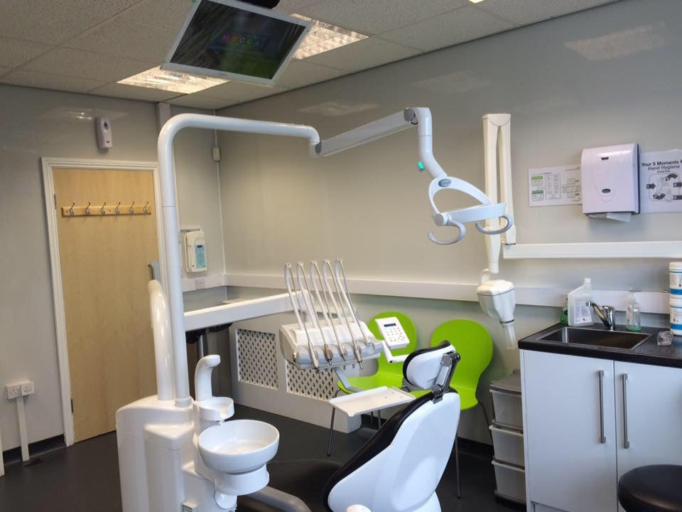 Manchester Emergency Dental Clinic - Dental clinic in Manchester, United Kingdom