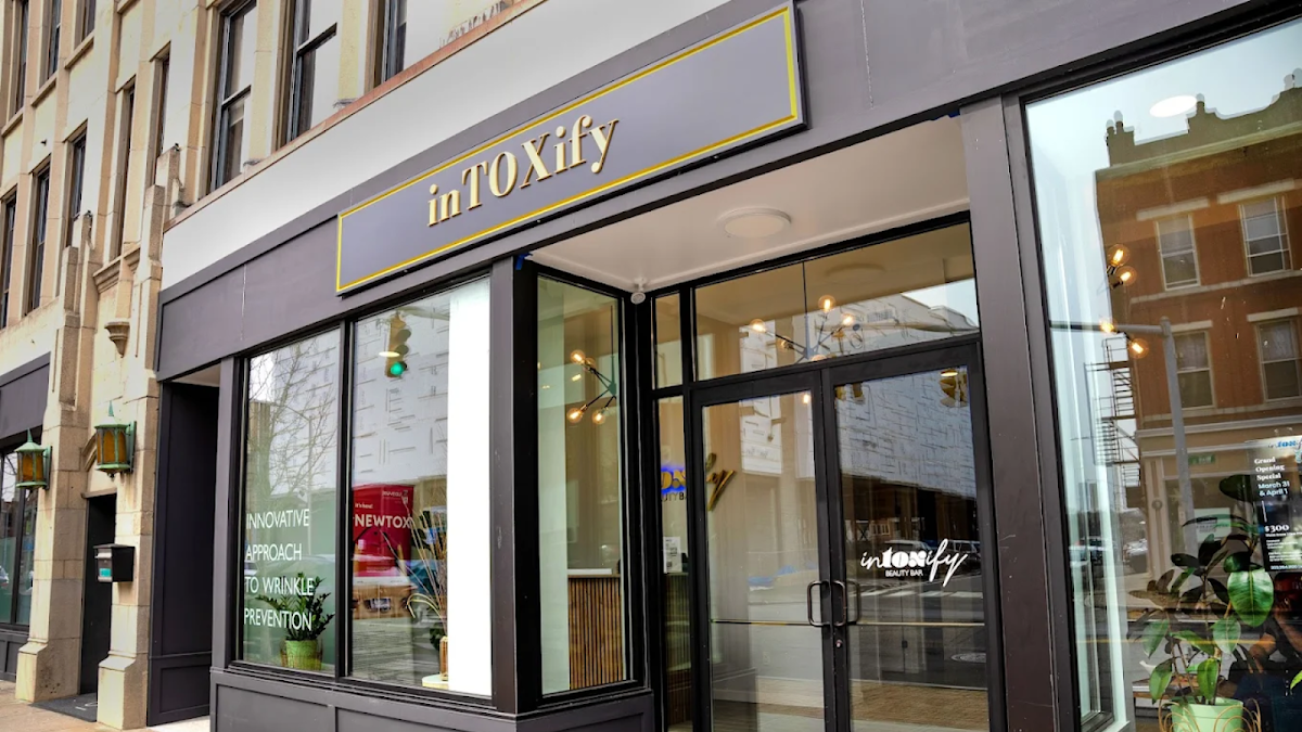 Intoxify Beauty Bar | Hair Transplant | Norwalk, CT