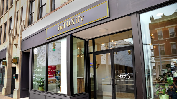 Intoxify Beauty Bar | Hair Transplant | Norwalk, CT