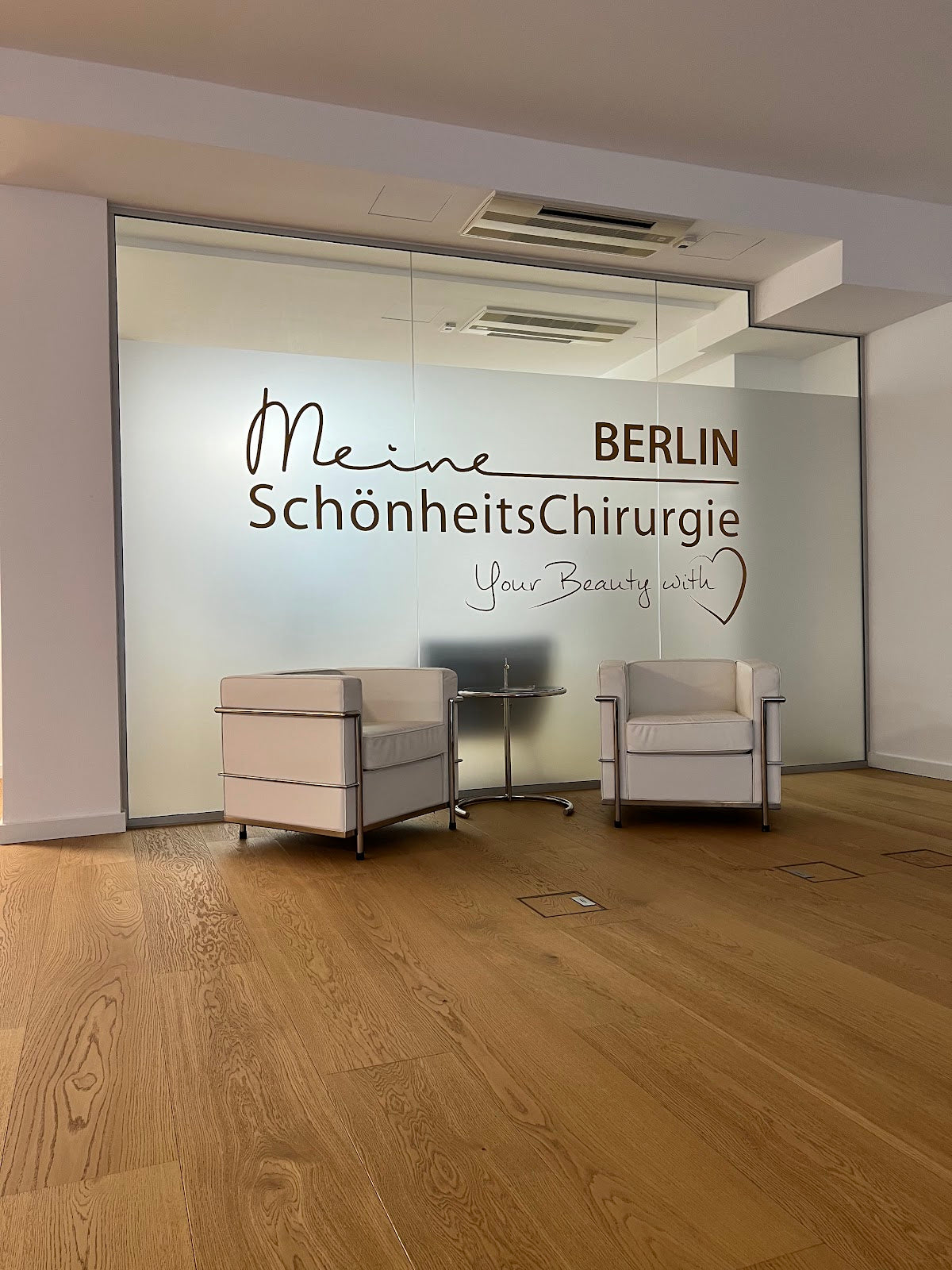 Meine Schönheitschirurgie Berlin - Aesthetic Surgery clinic in Berlin, Germany