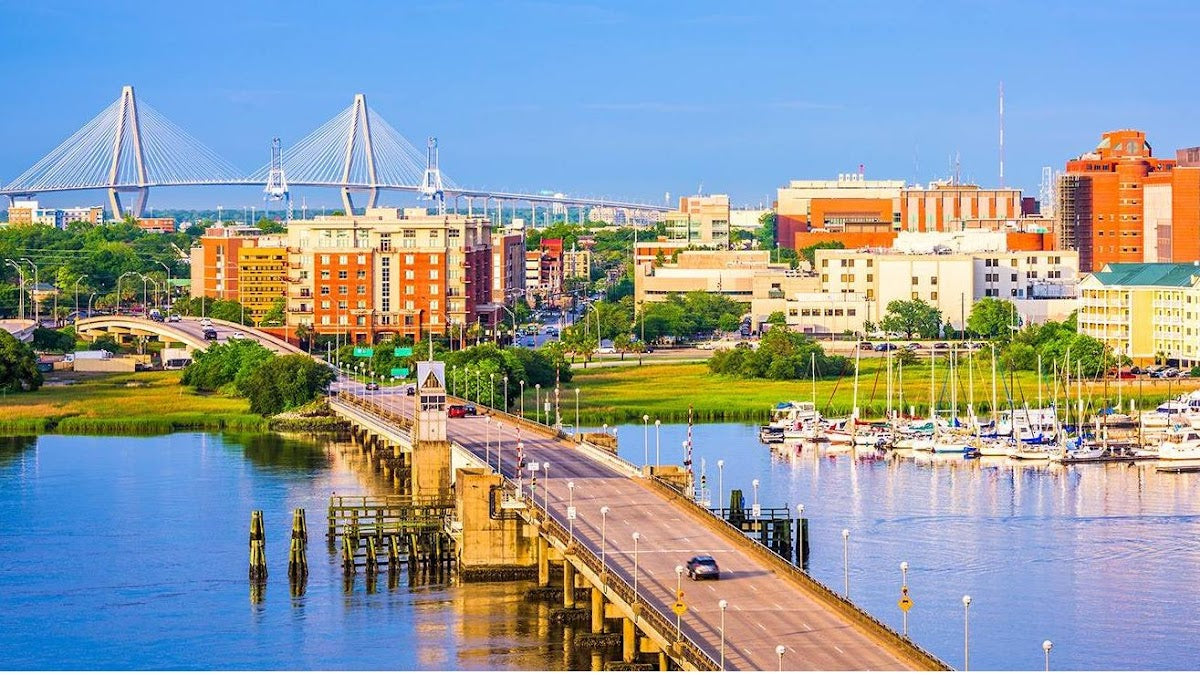 Clayton Crantford, MD | Aesthetic Surgery | Charleston, SC
