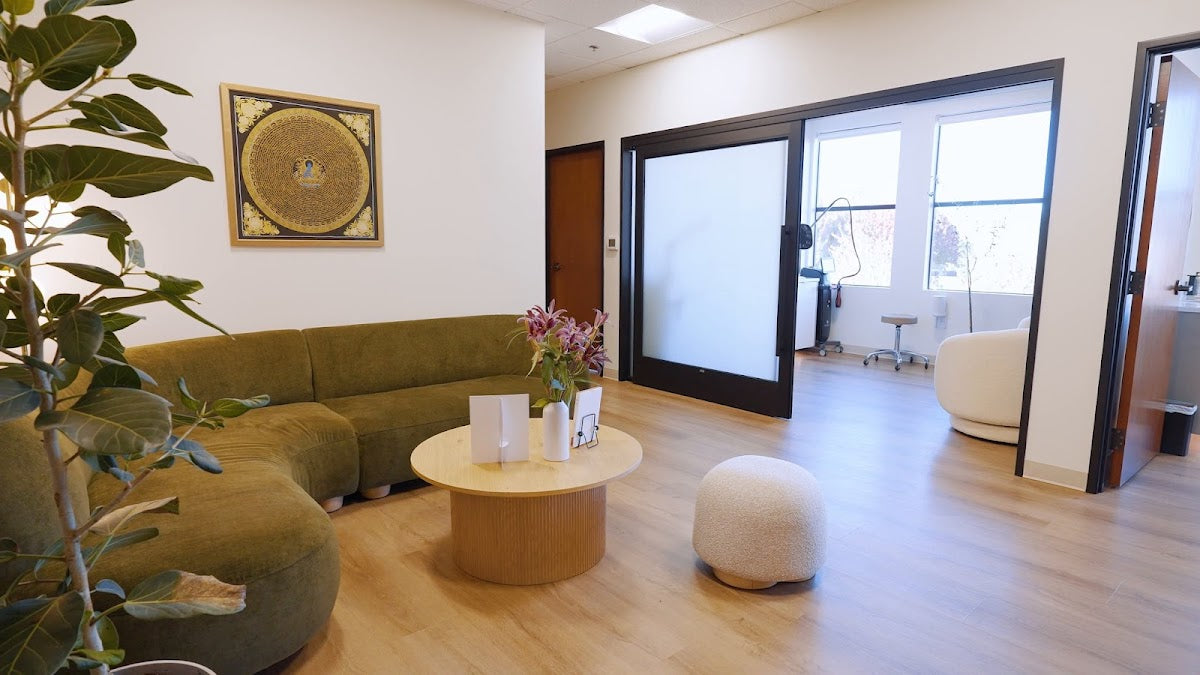 Komal Aesthetics & Wellness | Aesthetic Surgery | Hillsboro, OR