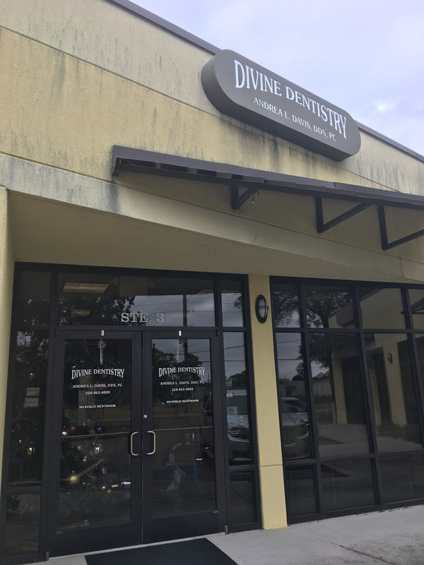 Divine Dentistry | Dental | 3244, MS