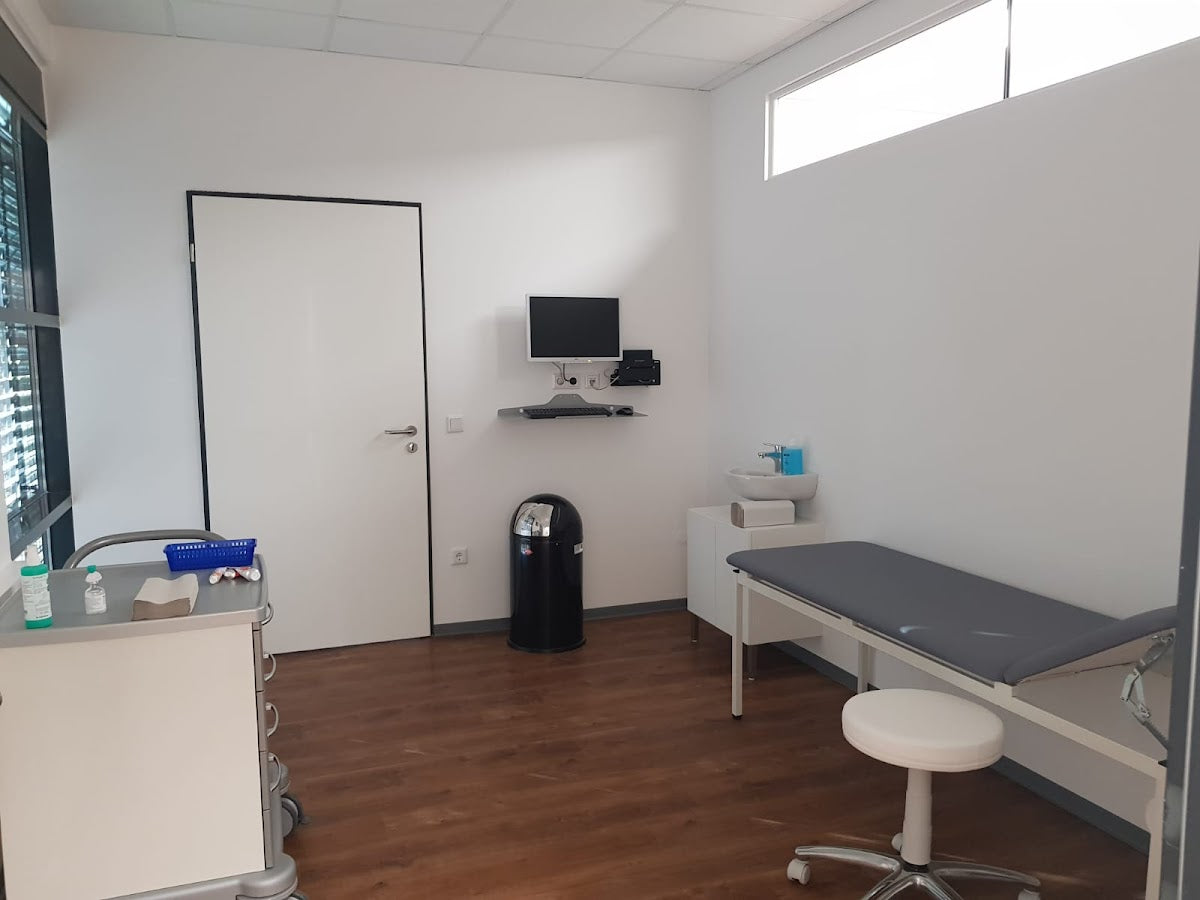 Semmler Esthetics: Ästhetische Chirurgie für Gesicht und Körper in Dortmund - Aesthetic Surgery clinic in Dortmund, Germany