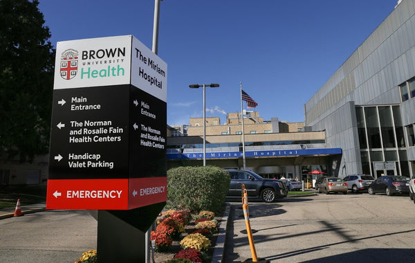 Center for Medical and Surgical Weight Loss at Brown University Health | Bariatric Surgery | Providence, RI