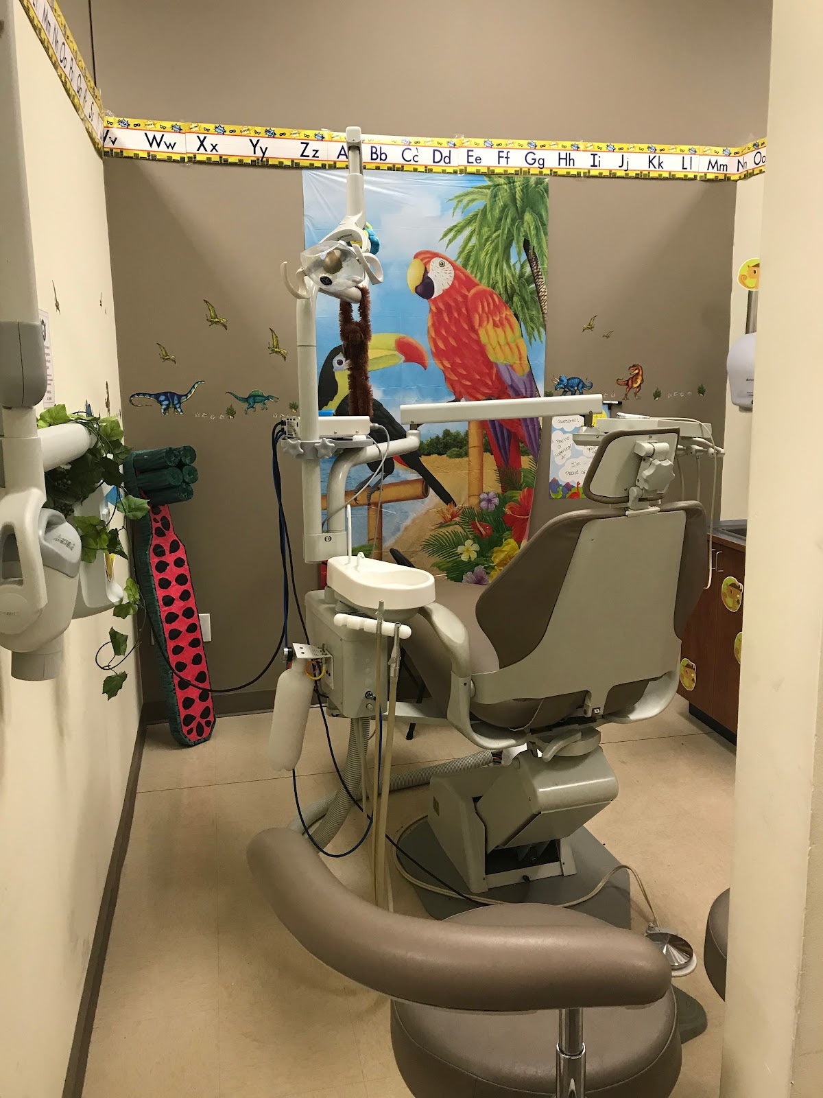 Dr. Dental: Dentistry & Braces | Dental | Bridgeport, CT