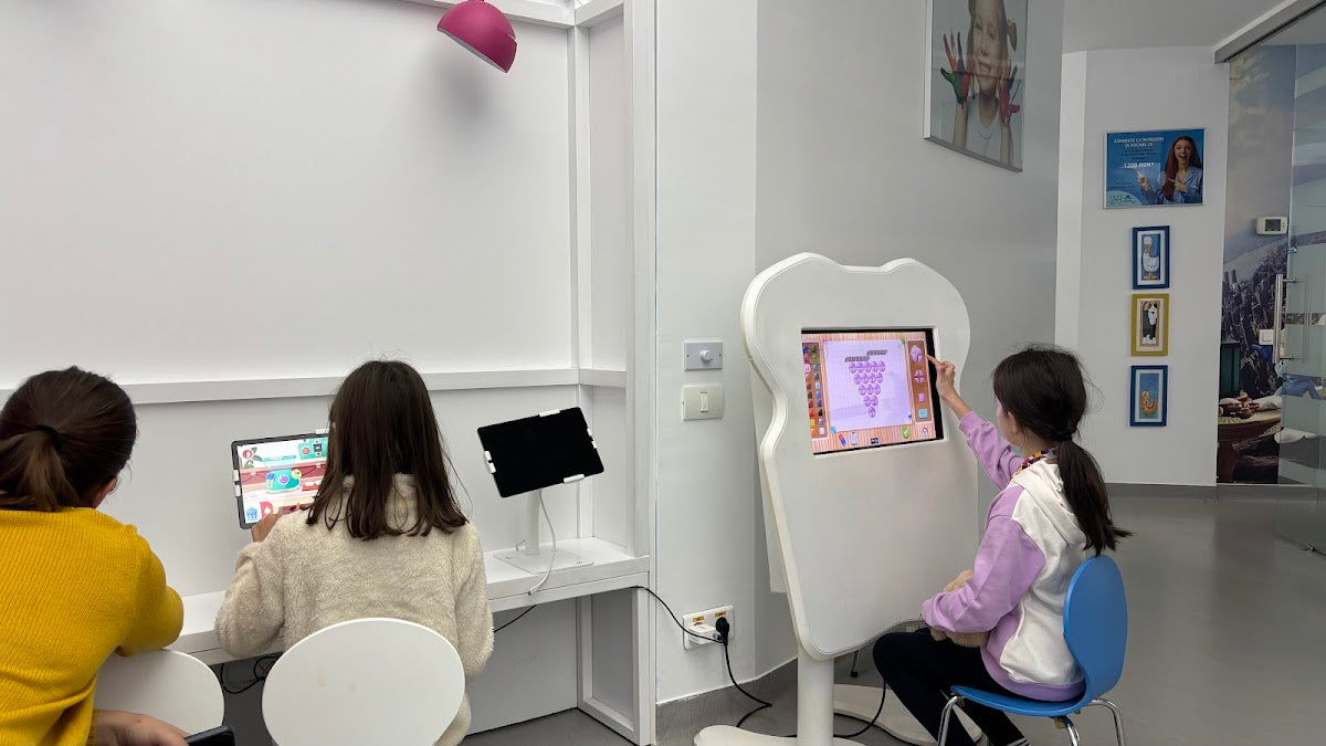 Crystal Dental Clinic - Dental clinic in București, Romania